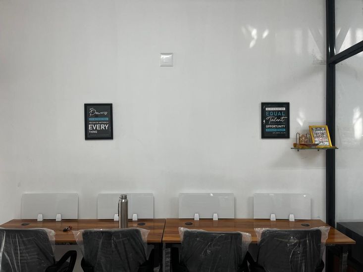 Shared office Space in vadodara