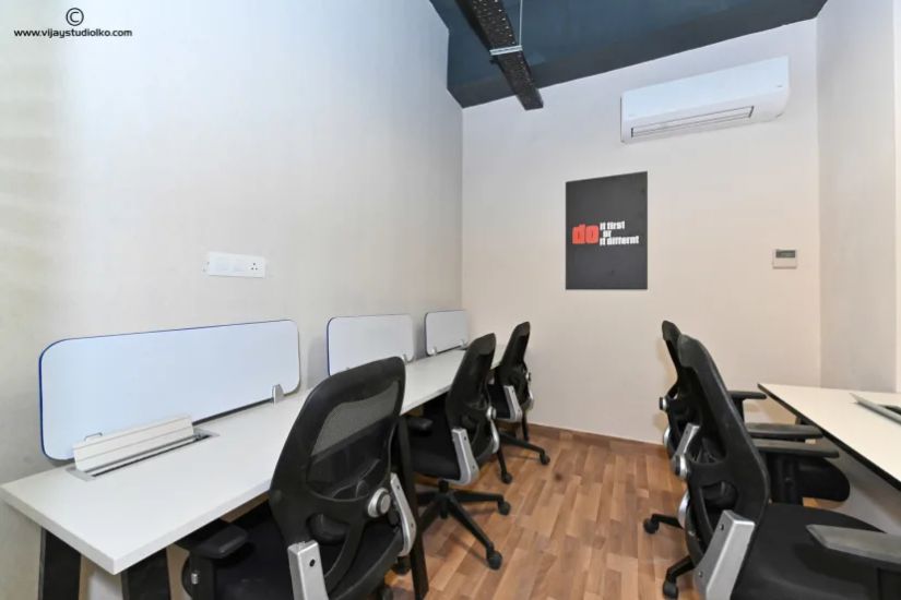 Dedicated Desk