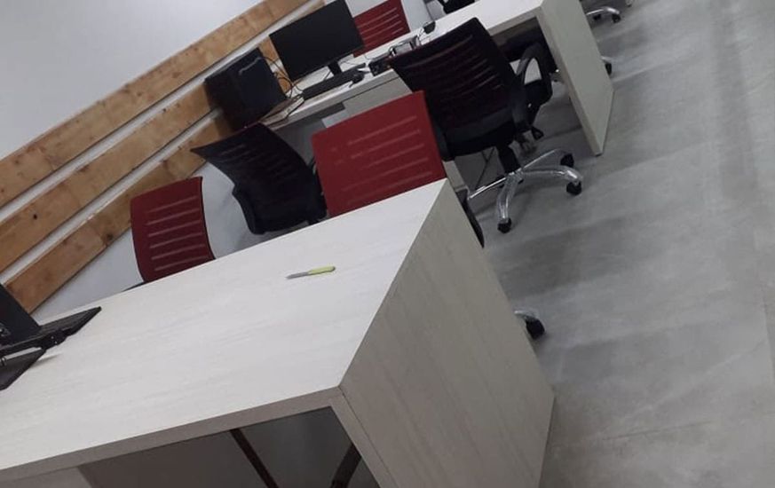 Dedicated Desk