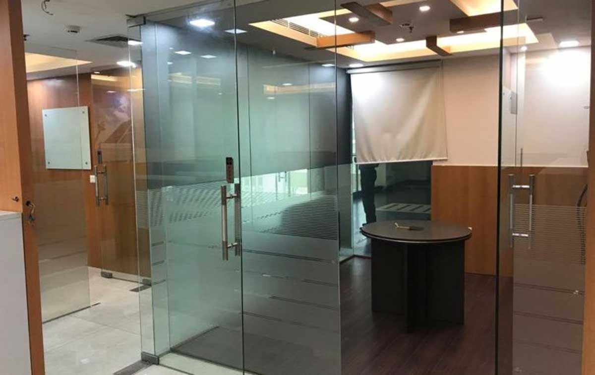 Shared office Space in lajpat nagar