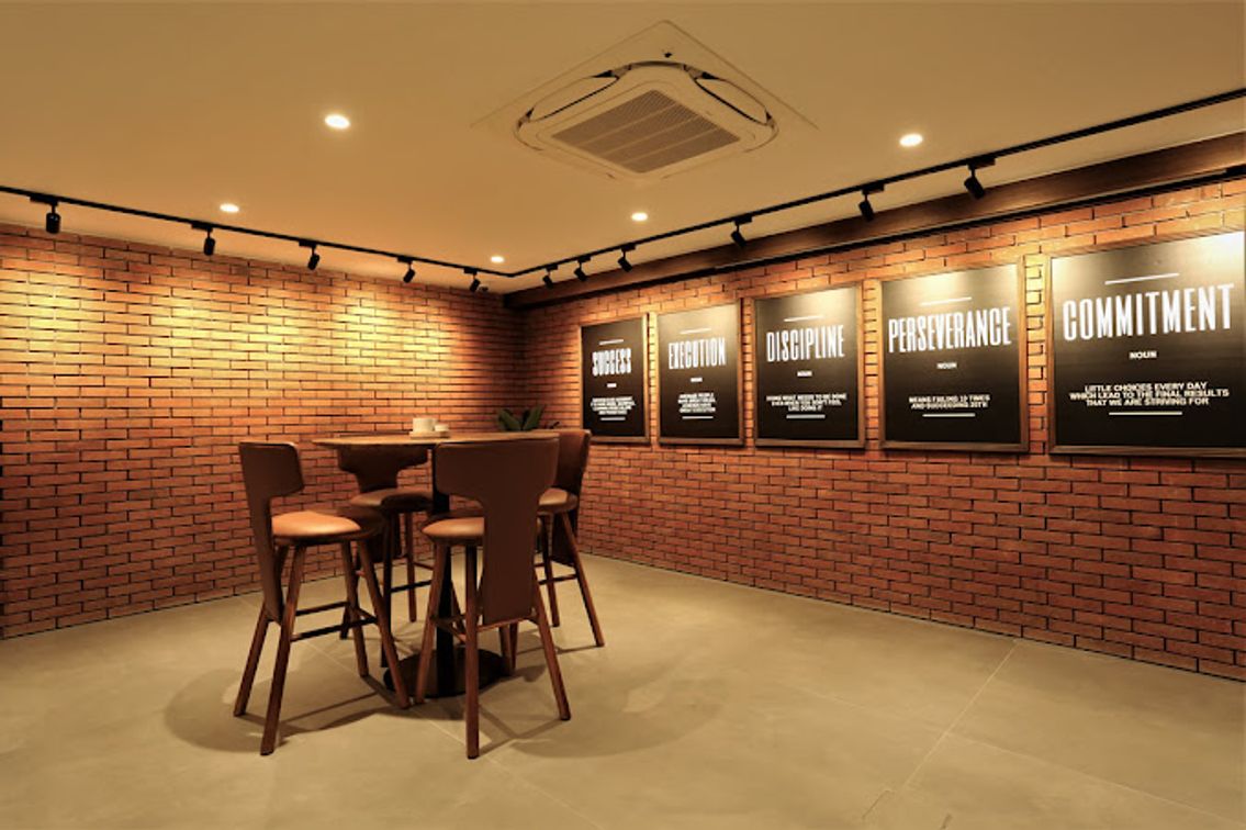 Flow CoWorking Space